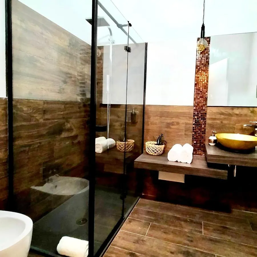 White & Gold Suite Verona